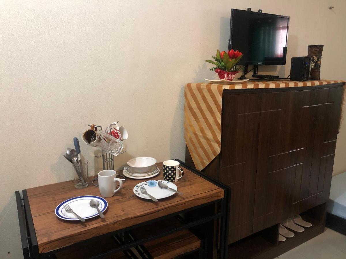 Your City•Home Apartment Paranaque City Exterior foto