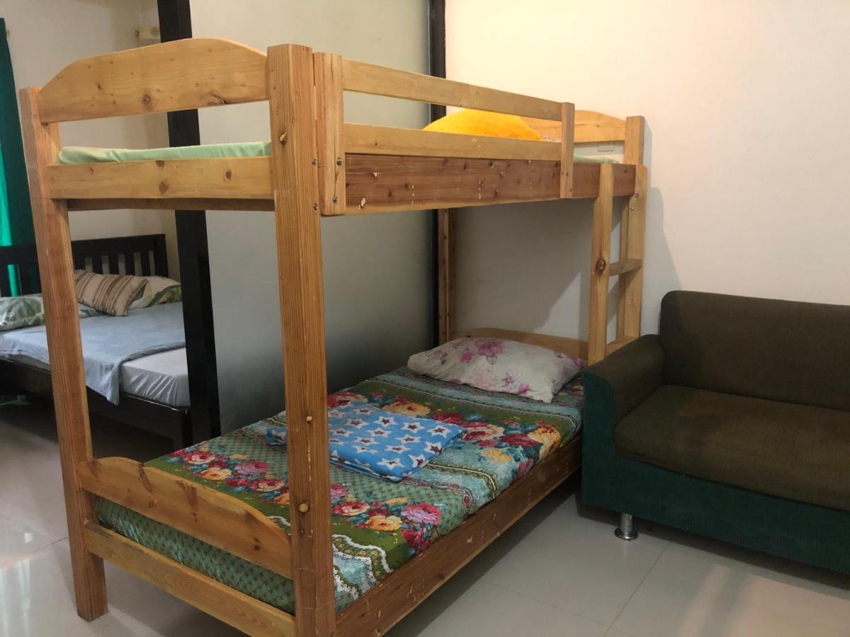 Your City•Home Apartment Paranaque City Exterior foto